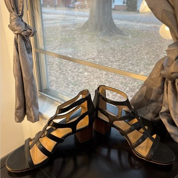 Antonio Melani Black Leather Cage Block Heel Sandals Women’s 7.5 - Picture 8 of 11